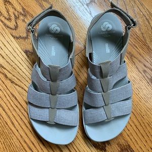 CLARKS CLOUDSTEPPERS Sport Sandals Size 7.5M